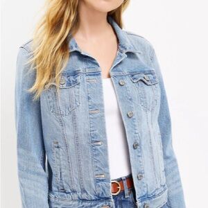 I Love H81  Light Blue Classic Denim Cropped Jacket M